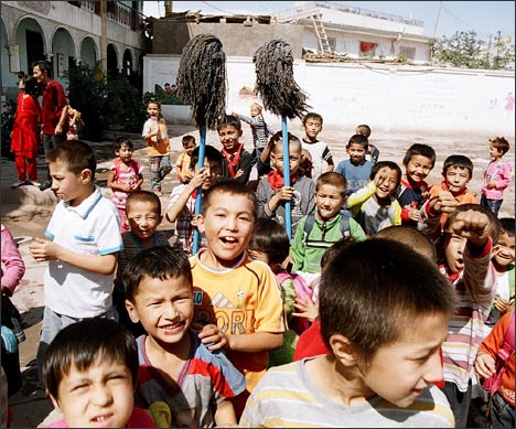Кашгарские школьники