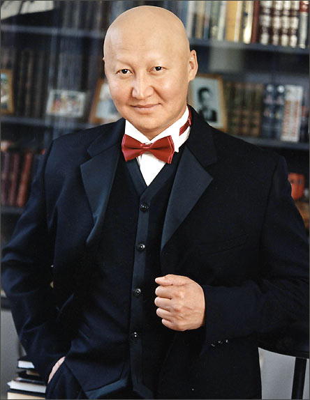 Женишбек Назаралиев