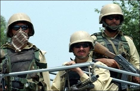 Пакистанские солдаты