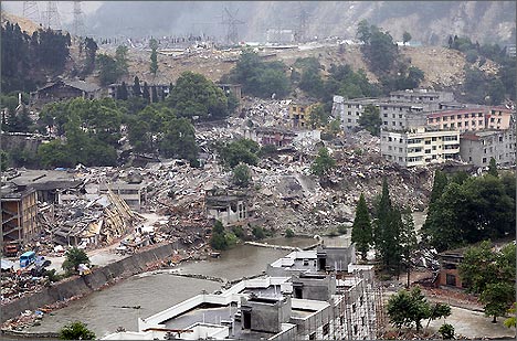 Китай. Последствия землетрясения в провинции Сычуань