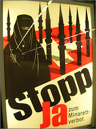 Плакат с требованием запрета минаретов
