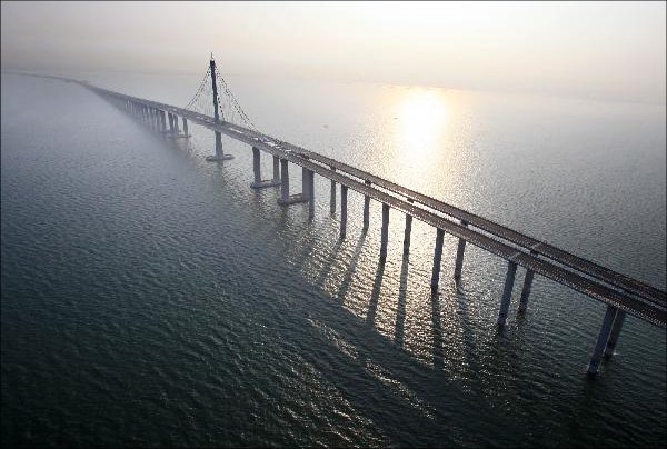 Самый длинный мост в Китае