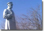 Памятник Сталину в казахской глубинке никому не мешает