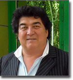 Баритон Адхам Халиков: «Я выступаю по всему миру… Но мечтаю о домике в Таджикистане»