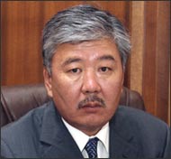 Лица власти: Глава правительства Киргизии Данияр Усенов
