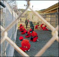 Узники Гуантанамо: Вернуть нельзя оставить