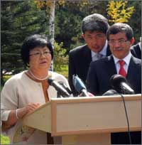 Кыргызстан: На Иссык-Куле прошла международная конференция по межнациональному диалогу