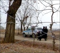Кыргызстан-Узбекистан: Десять столбов и шесть метров от границы