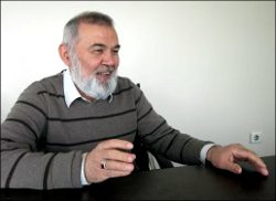 «Конструктивный оппозиционер» предлагает президенту Узбекистана Исламу Каримову доверять своему народу