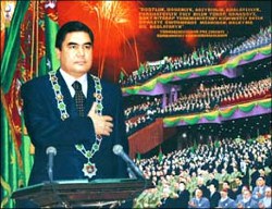 Туркменистан: Из «Золотого века» в «Эпоху Великого Возрождения»