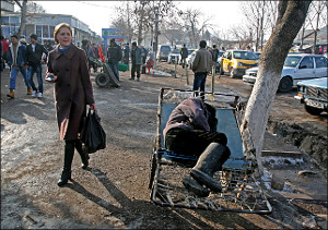 Ангрен: Беспросветная стабильность малых городов Узбекистана (фото)