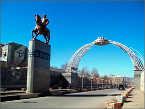 Кыргызстан: Малые предприятия, принадлежащие узбекам, закрываются