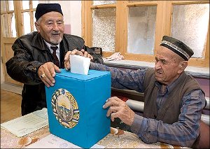 В Узбекистане готовят декорации и актеров для очередного спектакля о выборах