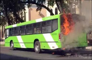 Узбекистан: Городские автобусы горят все чаще, а ходят все реже