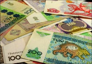 «Озодлик»: Центробанк Узбекистана бьет тревогу - в казне нет наличных денег