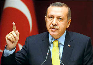 Президент Эрдоган объявил Турцию де-факто президентской республикой. Оппозиция обвиняет его в госперевороте
