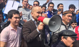 Земля – народу. Массовые протесты вынудили президента Казахстана остановить реформу