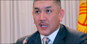 Кыргызстан: Новую Конституцию в парламенте будет лоббировать хулиган и насильник?