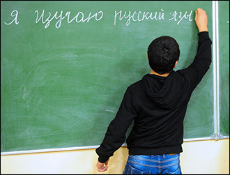 Учебная тревога. Почему детей мигрантов не пускают в российские школы