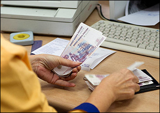 Проводник против Нацбанка. Почему Таджикистан предъявил невыполнимые условия системам денежных переводов