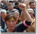 Политики и политологи анализируют причины и возможные последствия киргизской революции